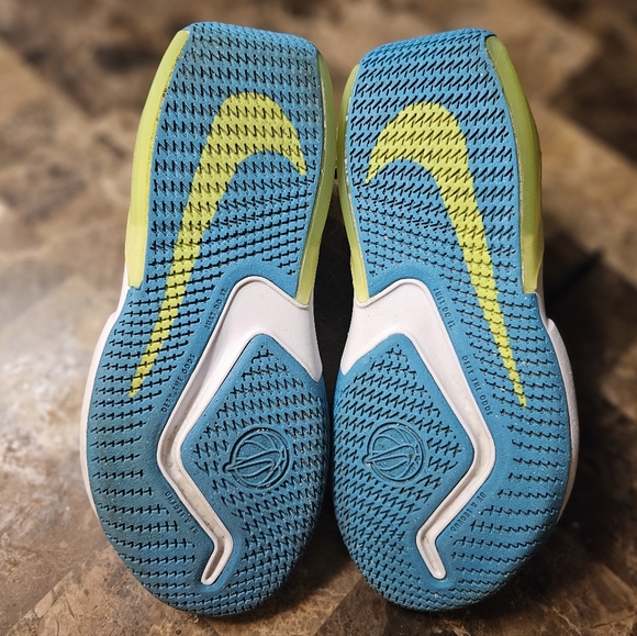 NIKE Air Zoom Crossover GS Unisex Kids Trainers Basketball Shoes, 5 Youth - Picture 6 of 7